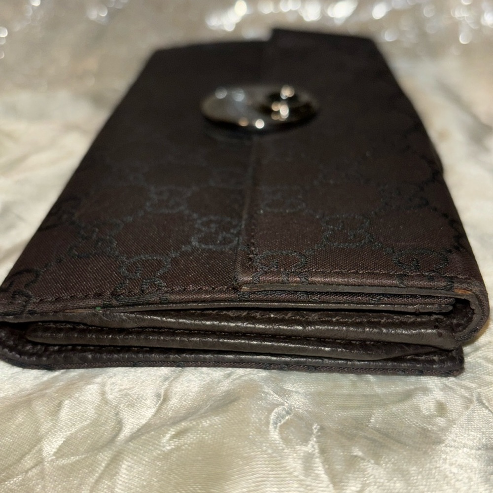 Excellent Used Condition!! Gucci Gg Monogram Ecli… - image 5